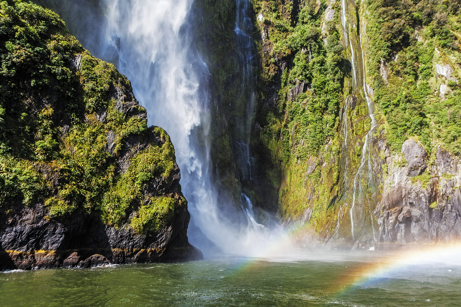 Incredible Stirling Falls With Double Rainbow, Milford Sound, Fi